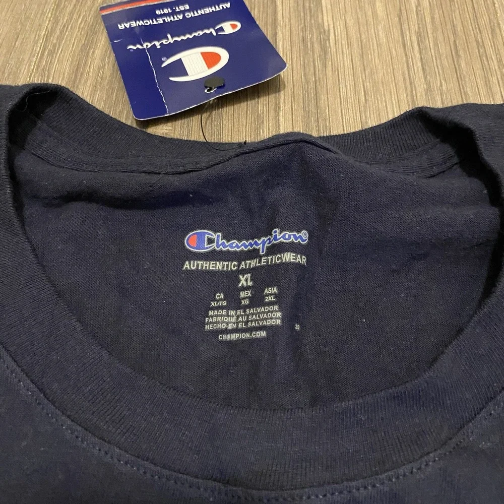 NWT Champion Shirt Classic Activewear Short Sleeve Adult Size XL - Picture 3 of 4